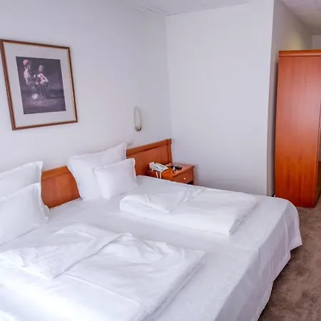 Hotel Integra 3*